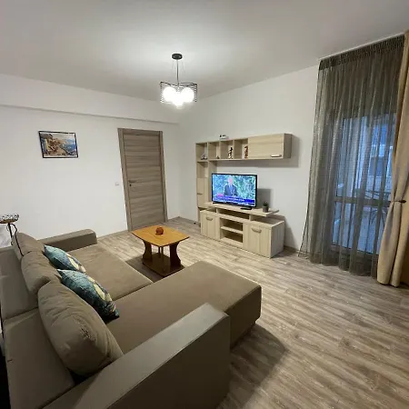 Apartament Apartament Tani *